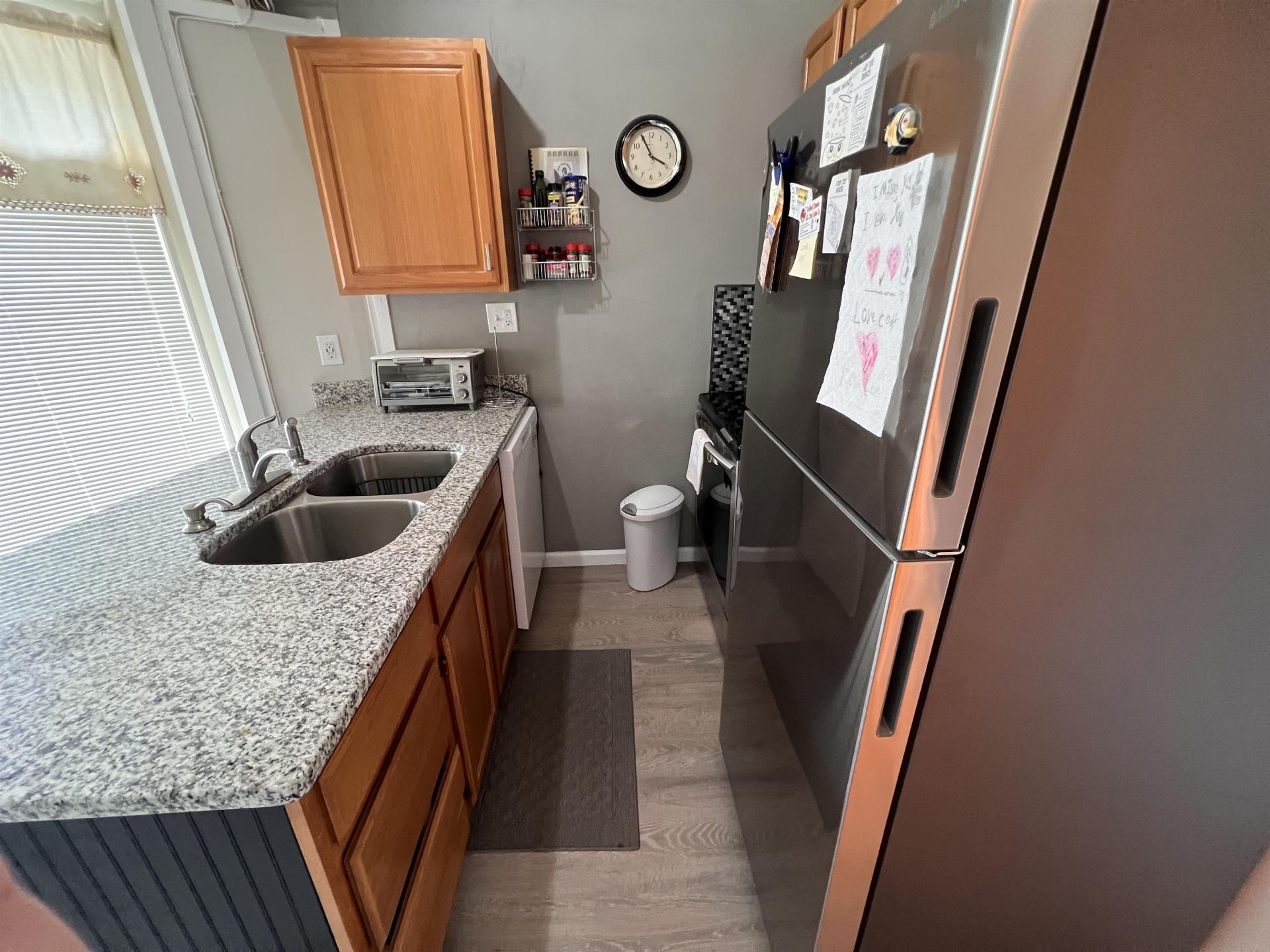 402 Tree Top Ct. Photo 5