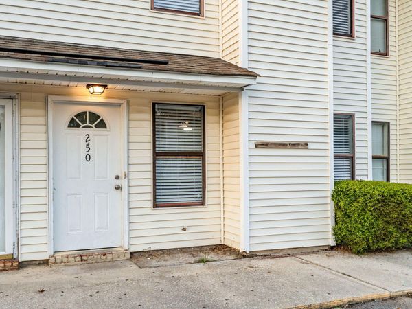 250 Pine Shadow Drive, Goose Creek, SC 29445