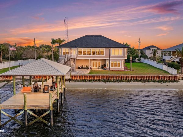 7156 RAMOTH Drive, Jacksonville, FL 32226