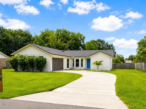 2395 DUMFRIES Court E, Orange Park, FL 32065