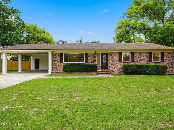 8544 SANCHEZ Road, Jacksonville, FL 32217