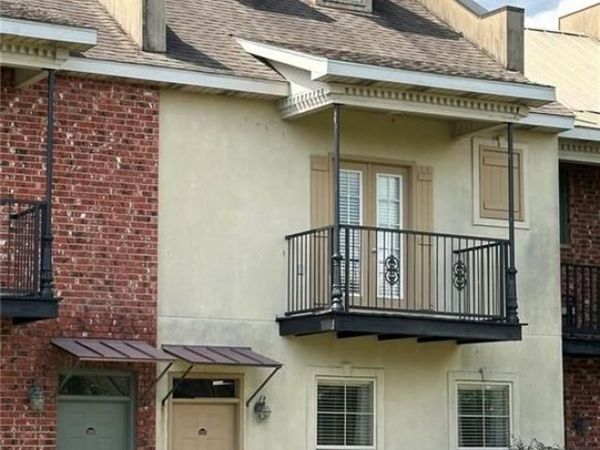 10600 LAKES Boulevard, Unit 1202, Baton Rouge, LA 70810