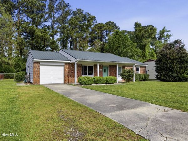 317 Tower Drive, Jacksonville, NC 28546