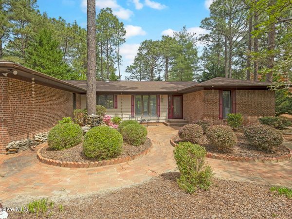 111 Somerset Lane, Seven Lakes, NC 27376