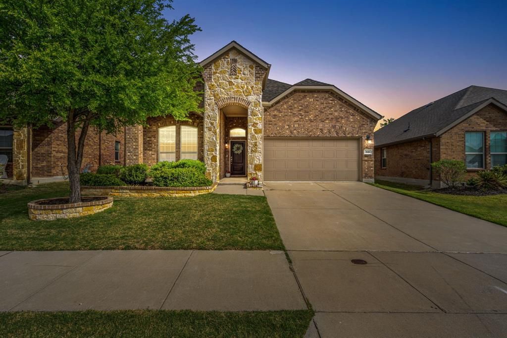 916 Berry Street, Celina, TX 75009 Main Photo