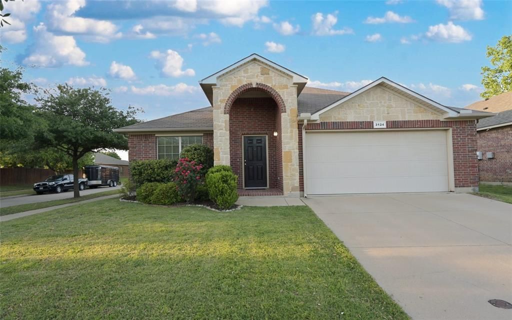 3124 Stonecrop Trail, Denton, TX 76226 Main Photo