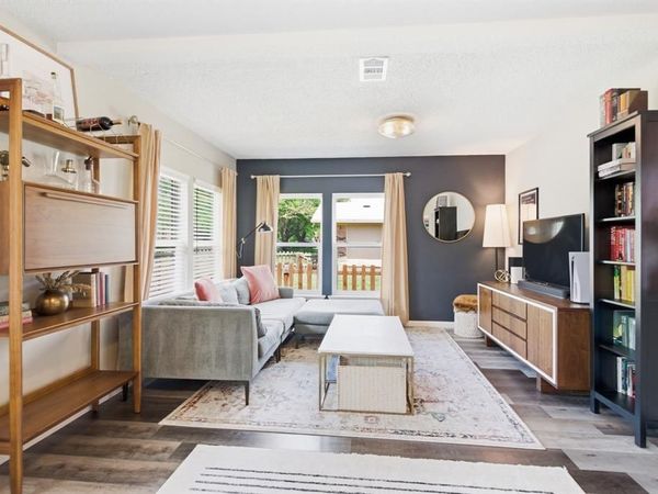 722 Cindy Drive, Cedar Hill, TX 75104