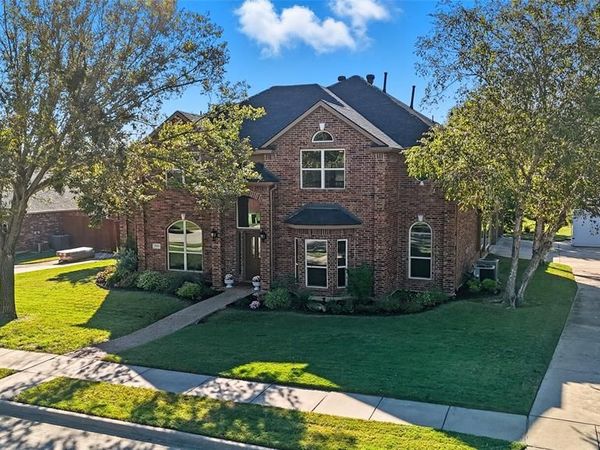 3605 Winchester Court, Corinth, TX 76210