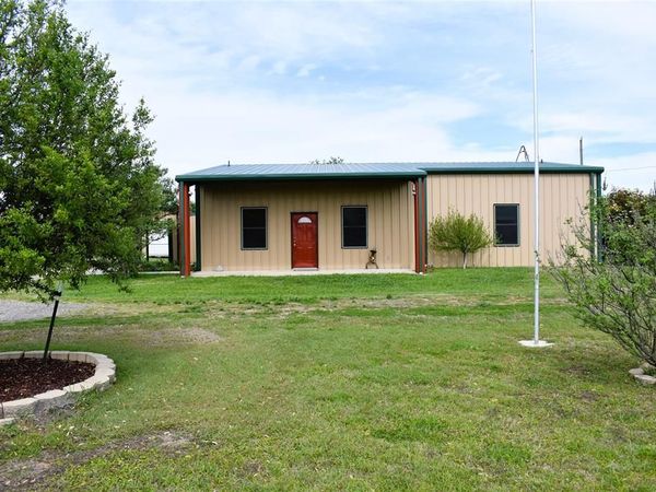 11010 FM 157 , Venus, TX 76084