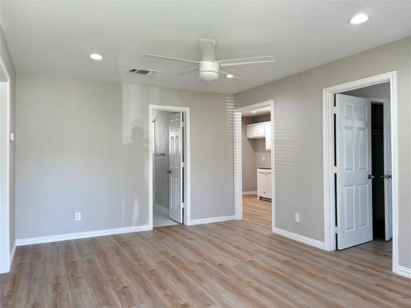 510 Magnolia Street, Arlington, TX 76012