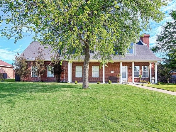 4805 Hunters Ridge Drive, Sachse, TX 75048