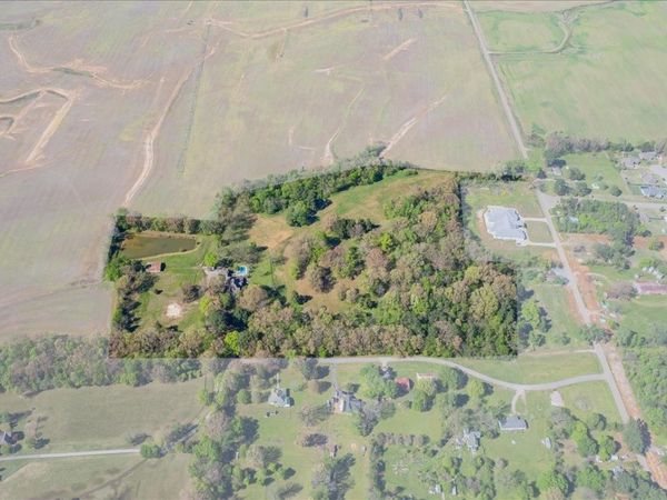 230 LEVY DR, Somerville, TN 38068