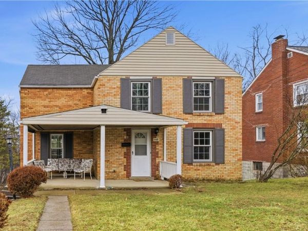 648 Elm Dr, Verona, PA 15147