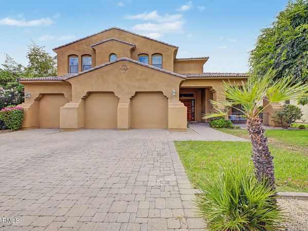 6012 N 3RD Street, Phoenix, AZ 85012