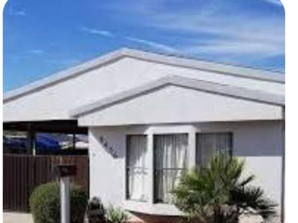 9436 S 12 th Avenue, Phoenix, AZ 85041