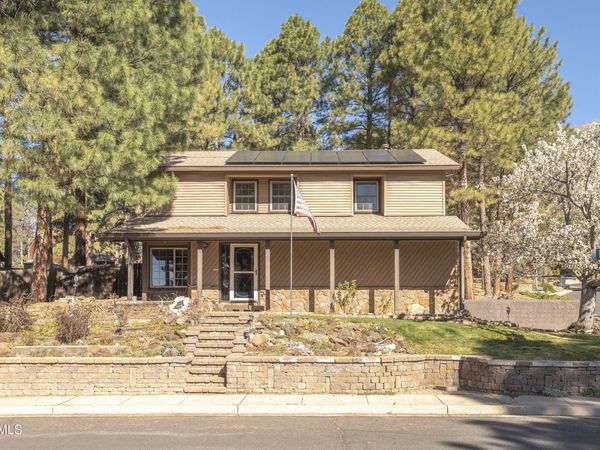 4001 N Zermatt Way, Flagstaff, AZ 86004