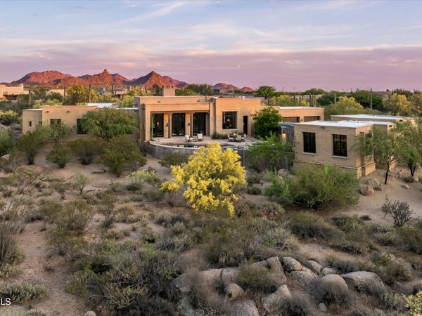 8400 E Dixileta Drive, Unit 128, Scottsdale, AZ 85266