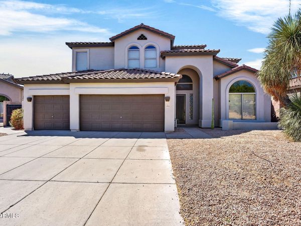 3658 N BARRON, Mesa, AZ 85207