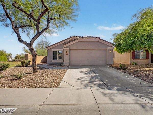 23975 W HUNTINGTON Drive, Buckeye, AZ 85326