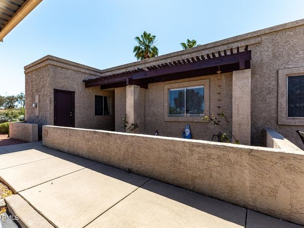 2101 W PONTIAC Drive, Phoenix, AZ 85027