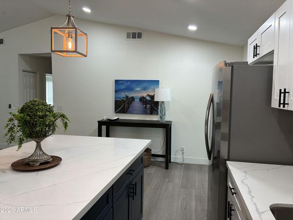 14630 N 63rd Avenue, Glendale, AZ 85306
