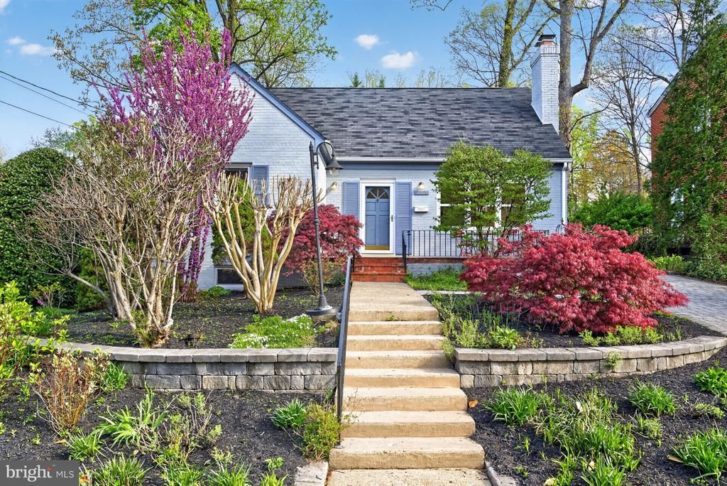 5505 Huntington Parkway, Bethesda, MD 20814 Main Photo