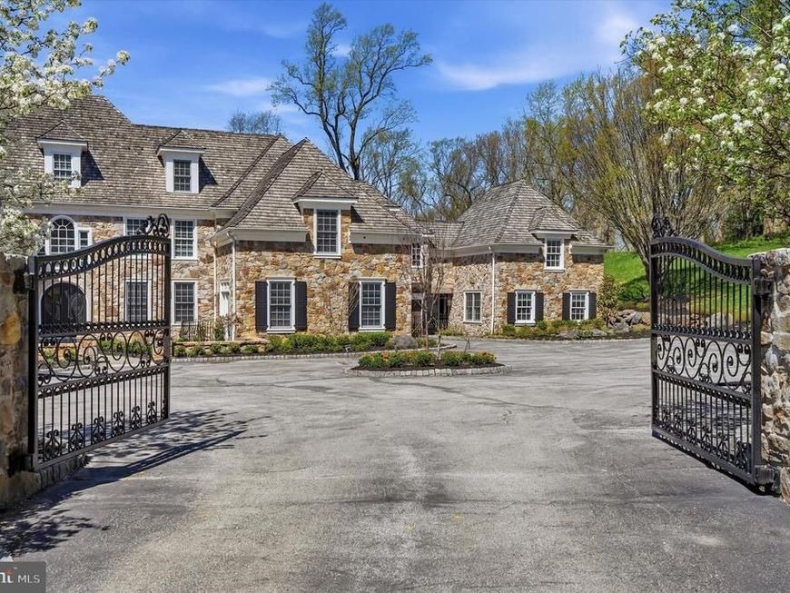 1300 Valley Road, Villanova, PA 19085 Main Photo