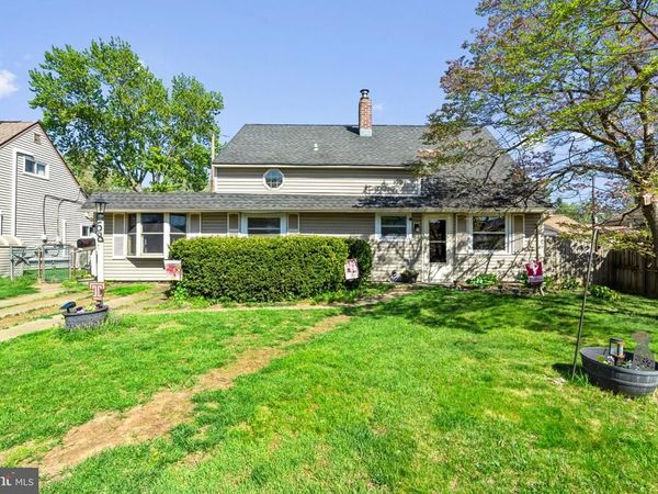 58 NEARWOOD LANE, LEVITTOWN, PA 19054