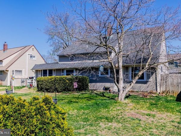 58 NEARWOOD LANE, LEVITTOWN, PA 19054