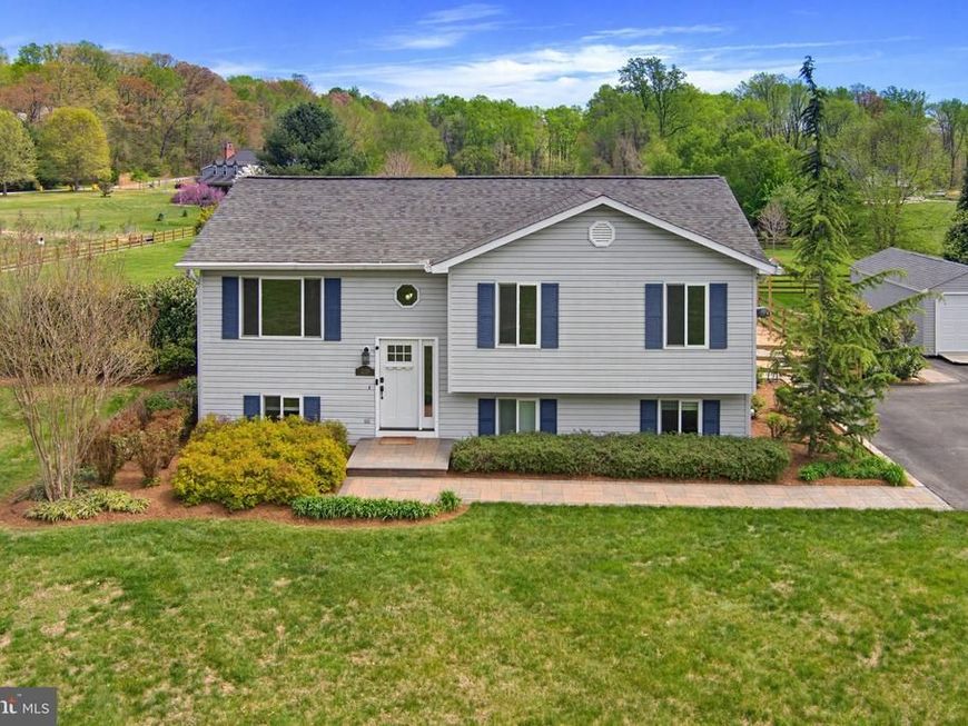 3229 Beards Point Road, Davidsonville, MD 21035 Main Photo