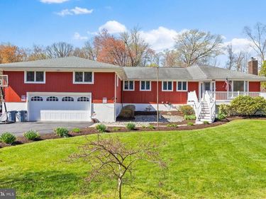261 MILL LANE W, COLUMBUS, NJ 08022