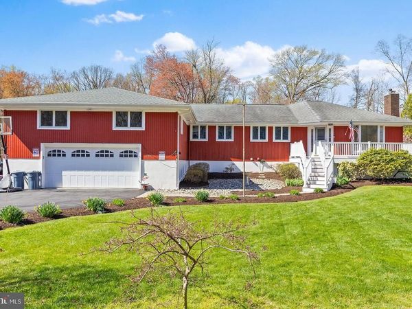 261 MILL LANE W , COLUMBUS, NJ 08022