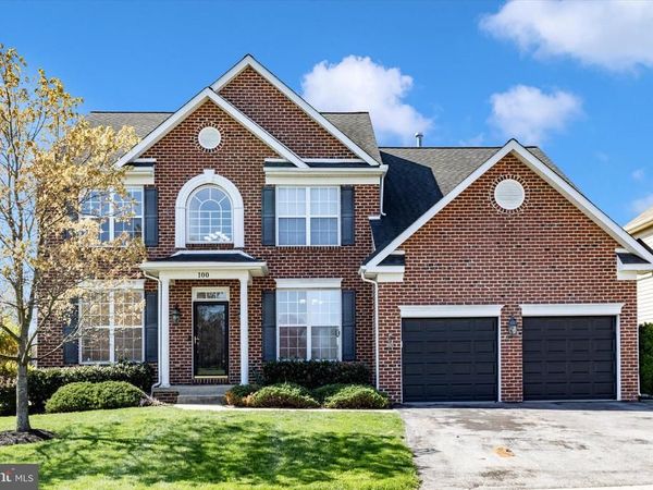 100 SUNLIGHT DRIVE , FREDERICK, MD 21702