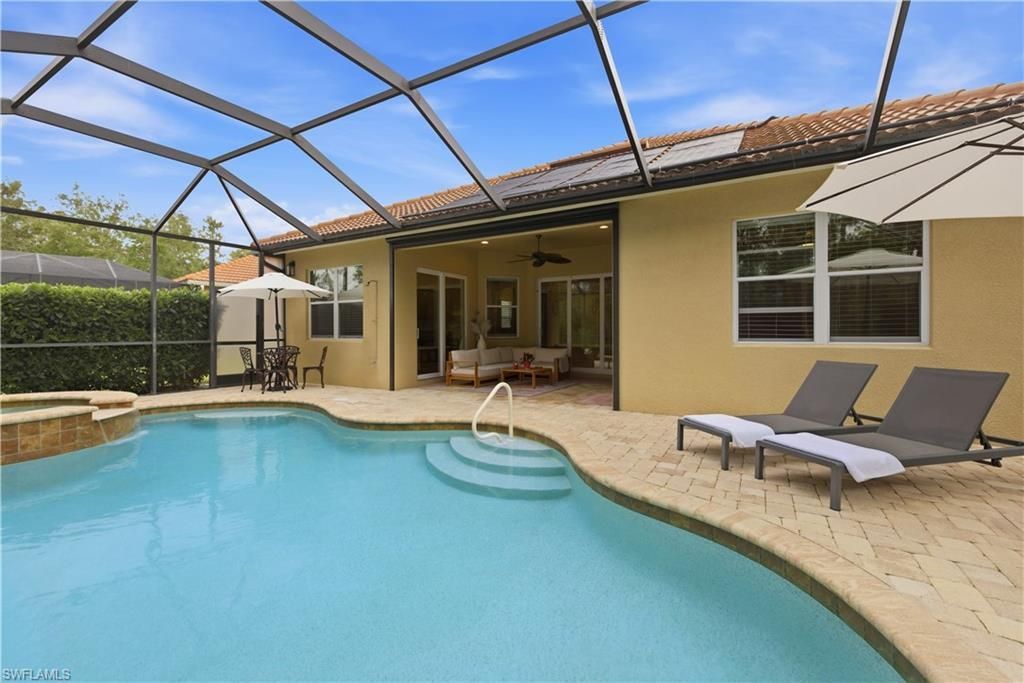 7932 Princeton Dr, Naples, FL 34104 Photo