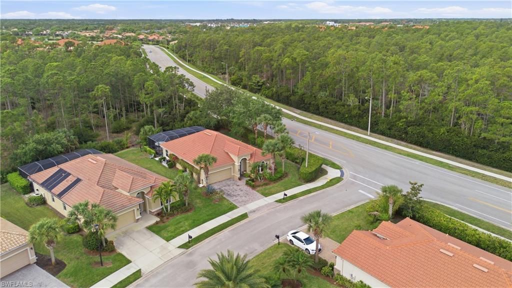 7932 Princeton Dr, Naples, FL 34104 Photo