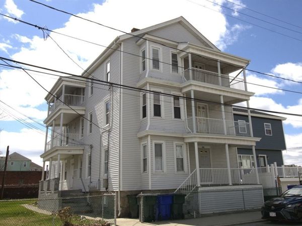 771 Globe St, Fall River, MA 02724