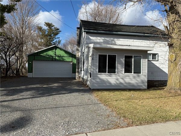 215 E Hoard Street, Watertown, NY 13601