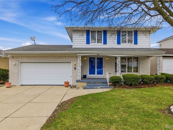 4 Villa Moraine Drive , Buffalo, NY 14225