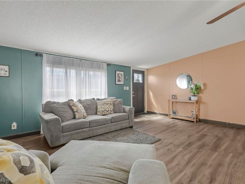 180 Rusty Rifle Road, Zanesville, OH 43701 Photo 11