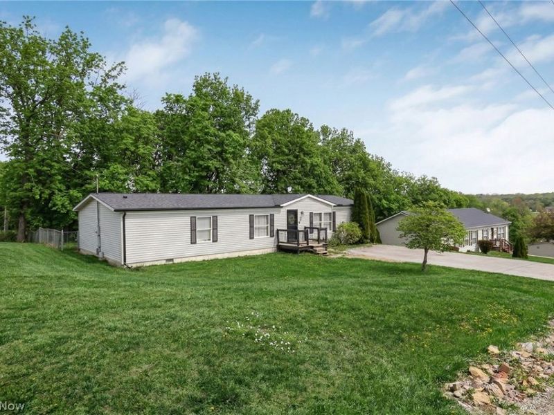 180 Rusty Rifle Road, Zanesville, OH 43701 Photo 4