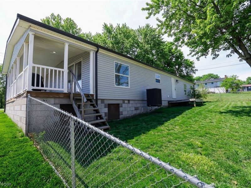 180 Rusty Rifle Road, Zanesville, OH 43701 Photo 5