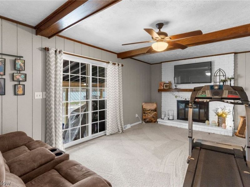 545 Meadowland Court, Hubbard, OH 44425 Photo 11