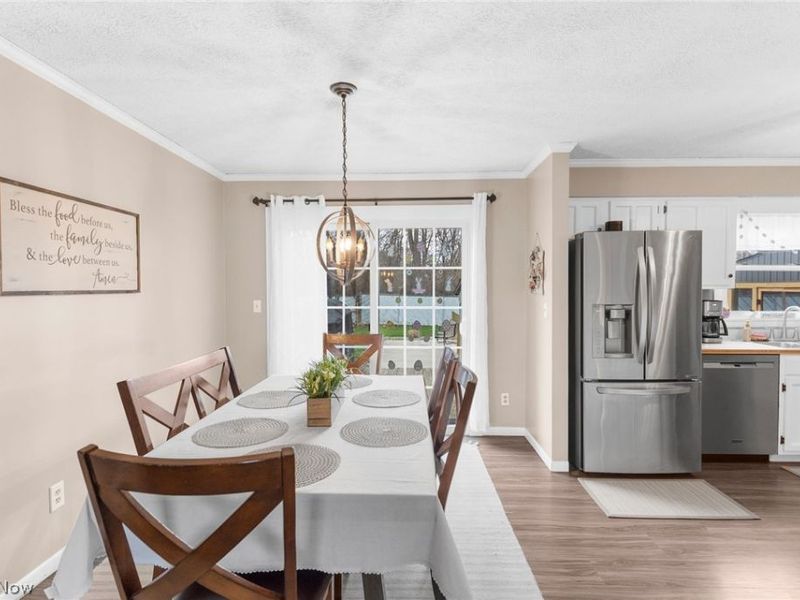 545 Meadowland Court, Hubbard, OH 44425 Photo 9