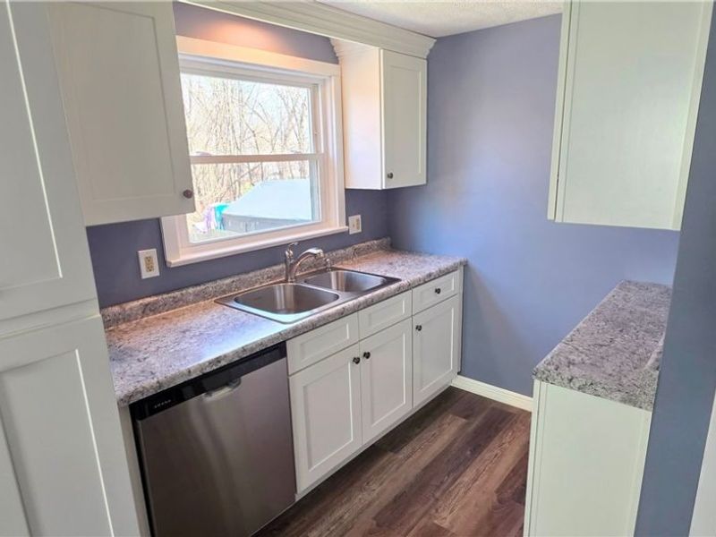 1311 18th Street NE, Canton, OH 44705 Photo 8