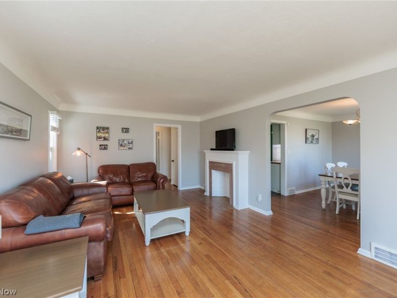 4102 Verona Road, South Euclid, OH 44121 Photo 3