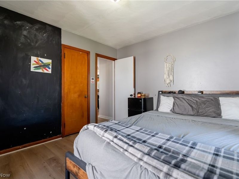 559 Essex Street, Akron, OH 44306 Photo 16