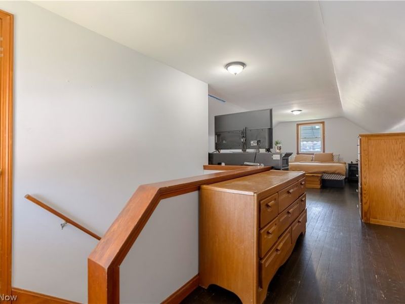 559 Essex Street, Akron, OH 44306 Photo 25