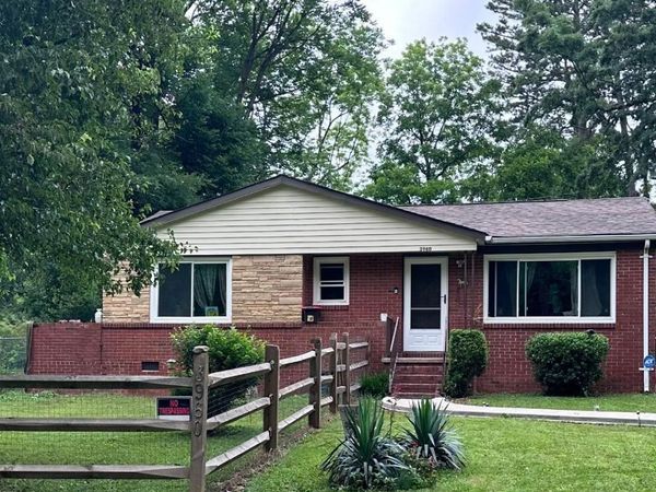 3960 Bristol Drive, Charlotte, NC 28208