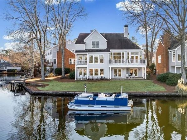 6425 Spinnaker Lane , Alpharetta, GA 30005