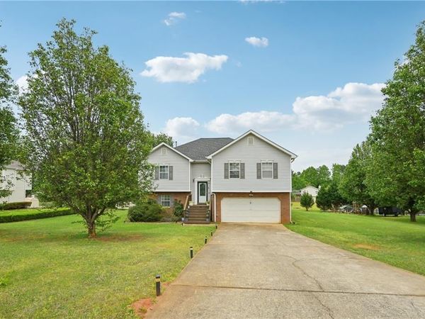 224 Solomon Drive, Ellenwood, GA 30294